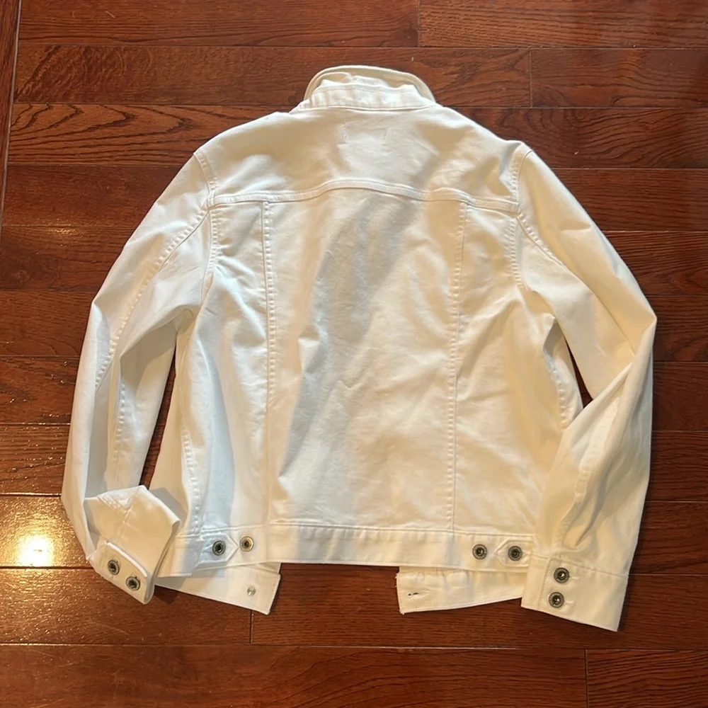 White jean jacket - Picture 3 of 4